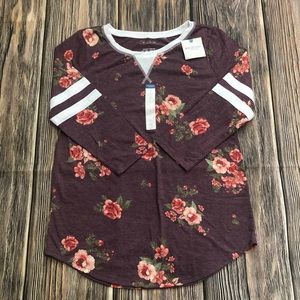 🆕Arizona 3/4 Sleeve Maroon w/flowers
